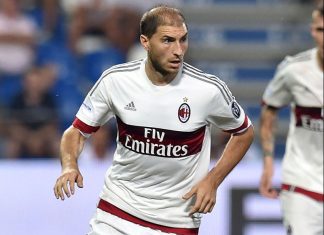 Gabriel Paletta of Milan in action during the TIM pre-season tournament match between AC Milan and US Sassuolo Calcio at Mapei Stadium - Città del Tricolore on August 12, 2015 in Reggio nell'Emilia, Italy. (Photo by Giuseppe Bellini/Getty Images)