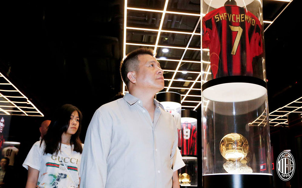 Yonghong Li at Mondo Milan Museum at Casa Milan on August 28, 2017. (@acmilan.com)