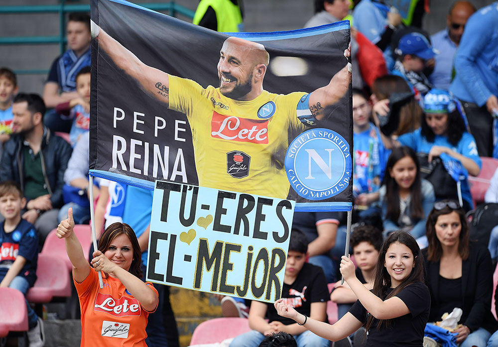 Napoli fans showing a Pepe Reina banner during Napoli-Torino at Stadio San Paolo on May 6, 2018. (Photo by Francesco Pecoraro/Getty Images)