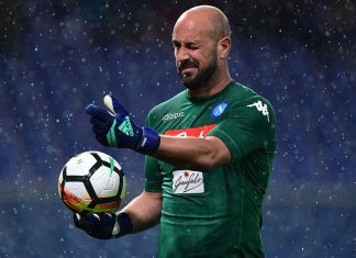 Pepe Reina during Sampdoria-Napoli at Stadio Luigi Ferraris on May 13, 2018. (MIGUEL MEDINA/AFP/Getty Images)