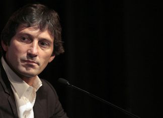 Leonardo during a PSG meeting on July 13, 2011. (JACQUES DEMARTHON/AFP/Getty Images)