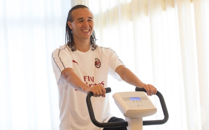 Diego Laxalt at La Madonnina Clinic on August 16, 2018. (@acmilan.com)