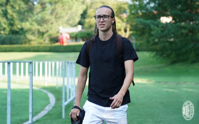 Diego Laxalt at training center Milanello on August 17, 2018. (@acmilan.com)