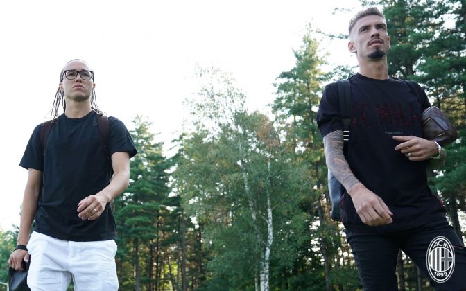 Samu Castillejo Diego Laxalt at training center Milanello on August 17, 2018. (@acmilan.com)