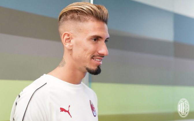 Samu Castillejo at training center Milanello on August 17, 2018. (@acmilan.com)