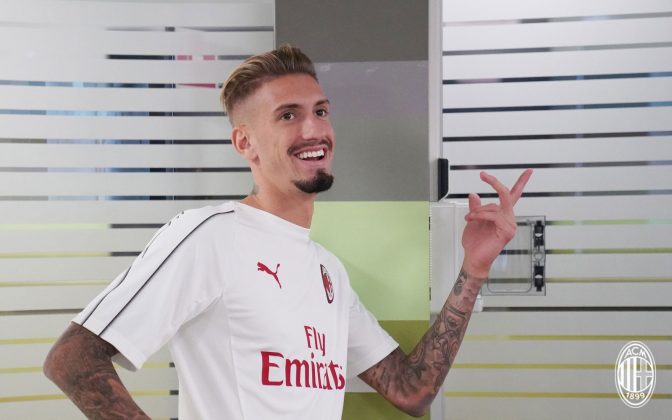 Samu Castillejo at training center Milanello on August 17, 2018. (@acmilan.com)